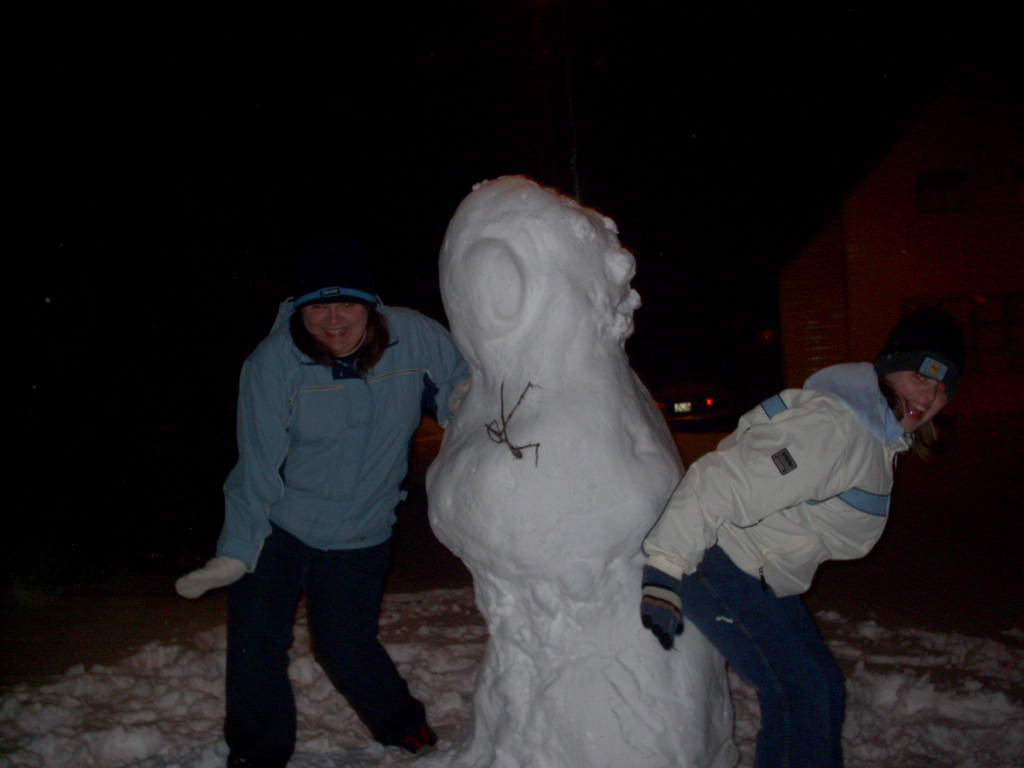 kaylakeishasnowman.jpg